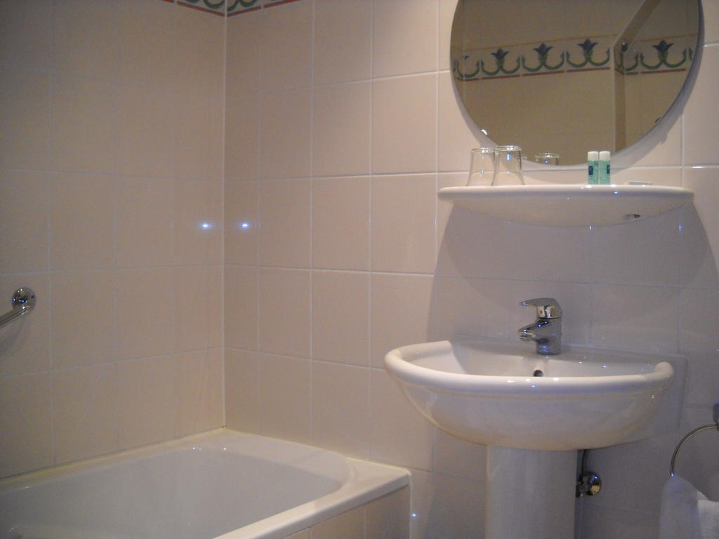Hotel Gilg Mittelbergheim Zimmer foto