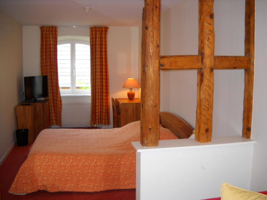 Hotel Gilg Mittelbergheim Zimmer foto