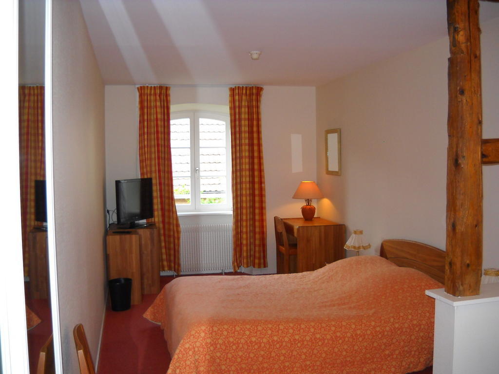 Hotel Gilg Mittelbergheim Zimmer foto